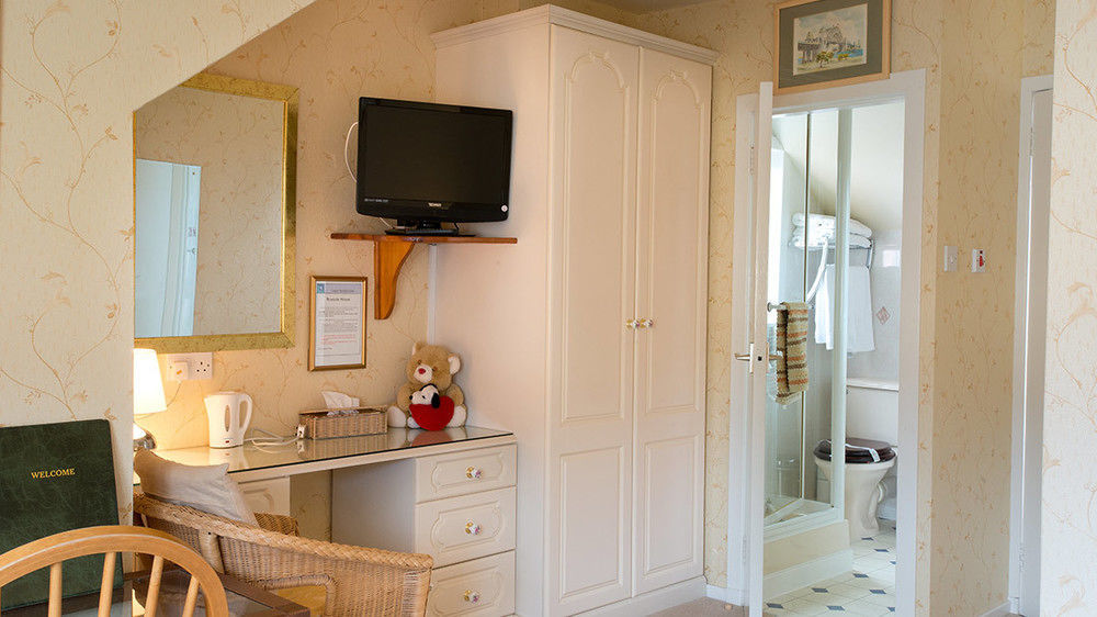 Braeside House Bed & Breakfast เซนต์แอนดรูว์ ภายนอก รูปภาพ
